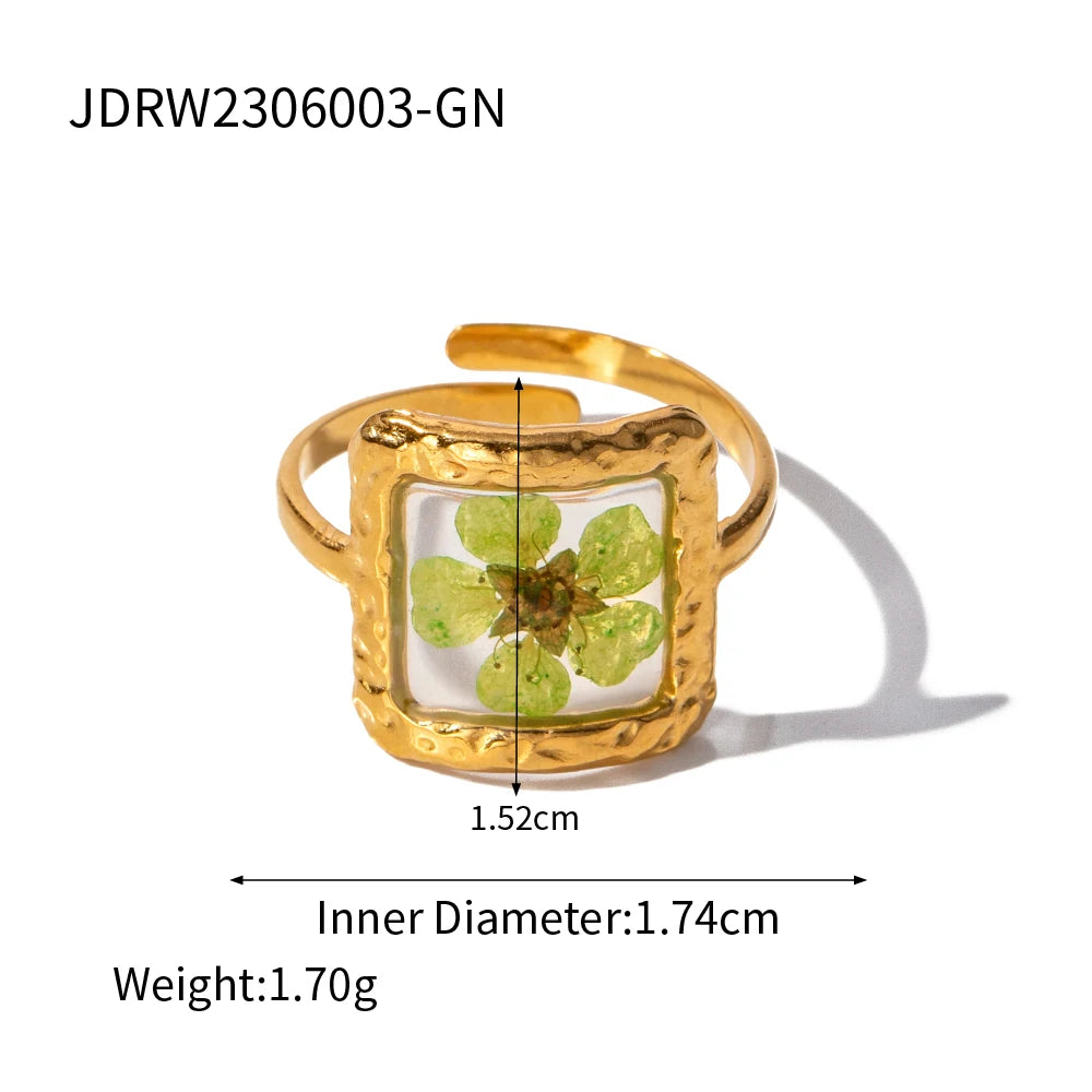 Bague ouverte florale dorée 18k – Élégance minimaliste d’été