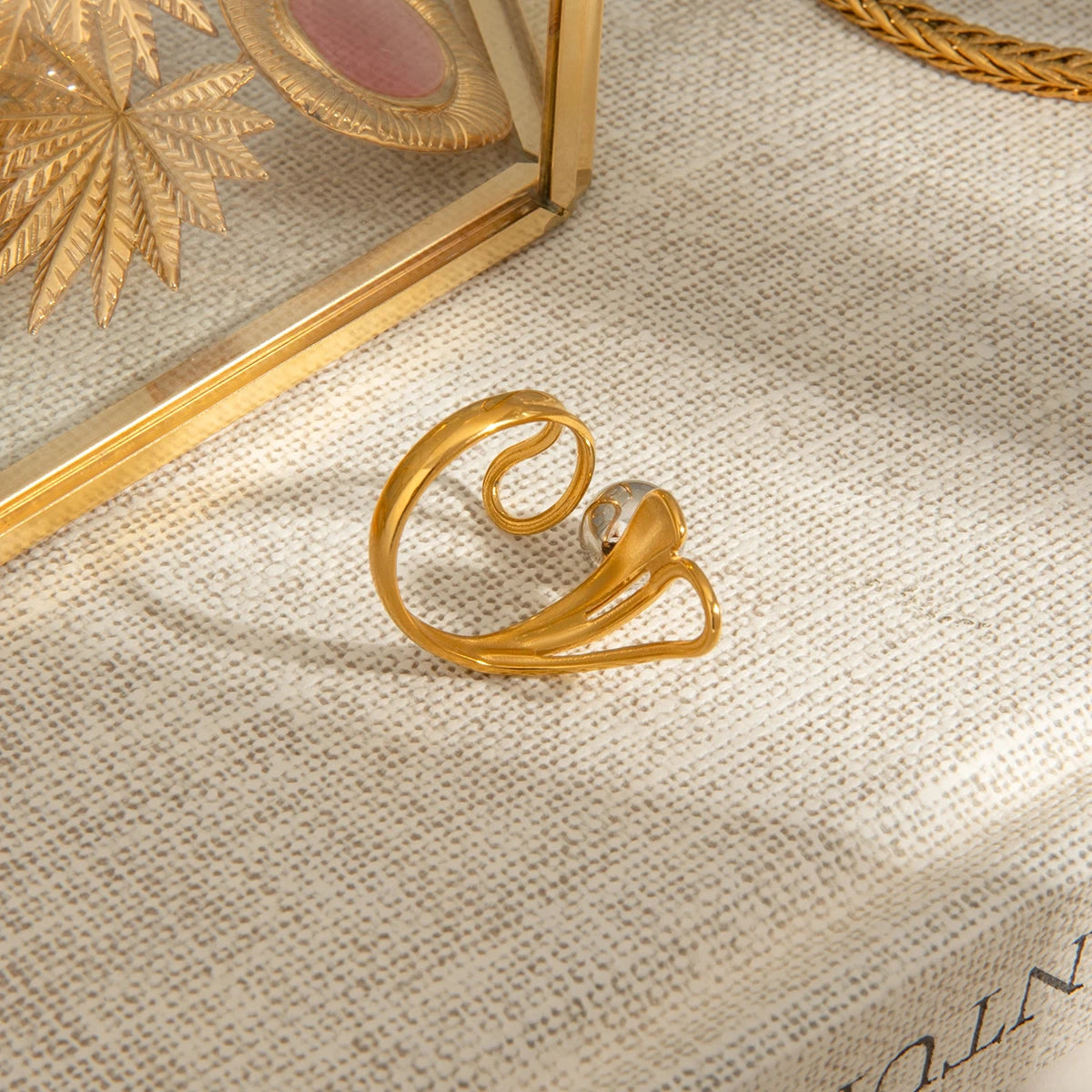 Bague ajourée boule métal – Design irrégulier & audacieux