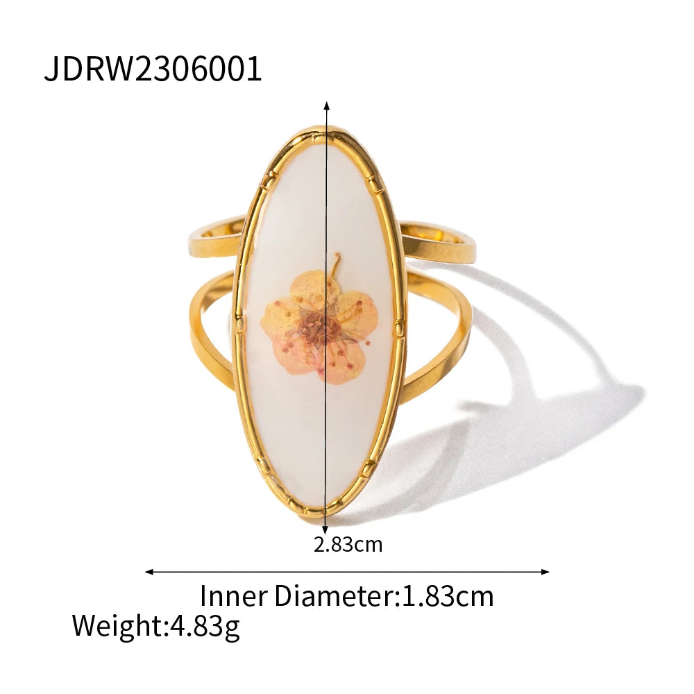 Bague ouverte florale dorée 18k – Élégance minimaliste d’été