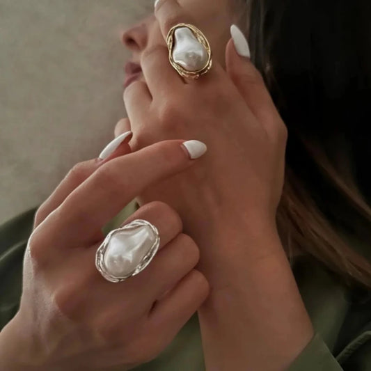 Bague perle baroque & résine – Un charme bohème signé Linie